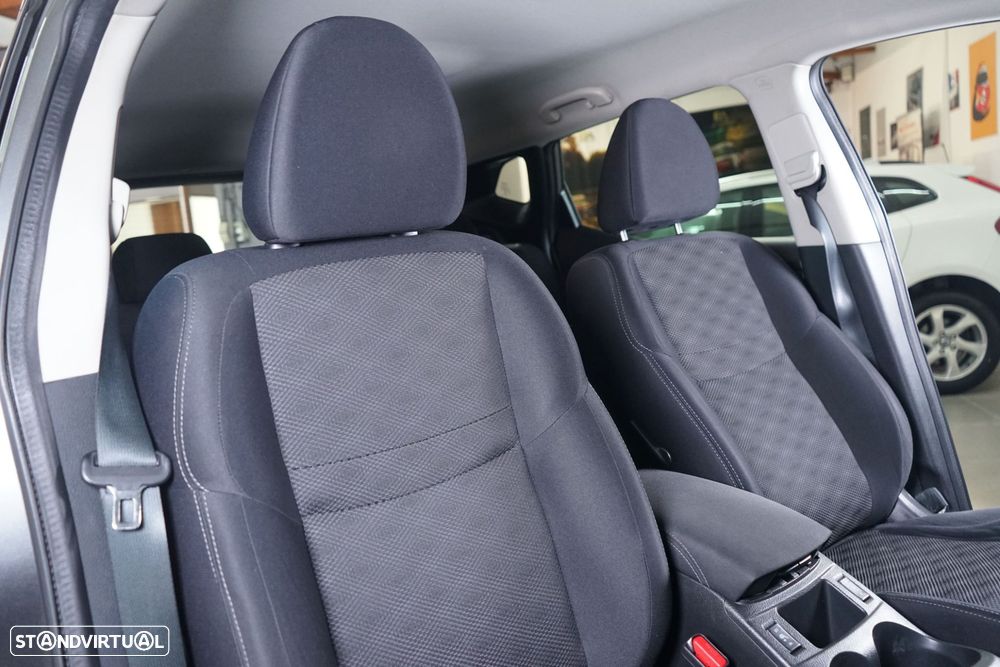 Nissan Qashqai 1.2 DIG-T Acenta Connect - 31