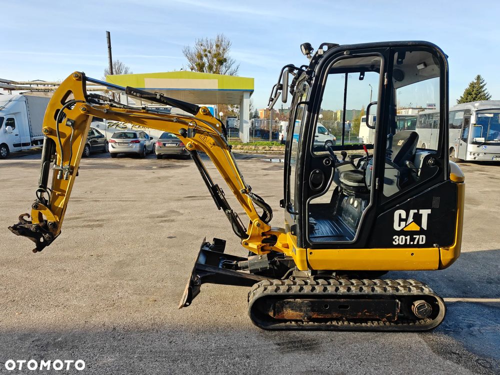 Caterpillar 301.7D - 1