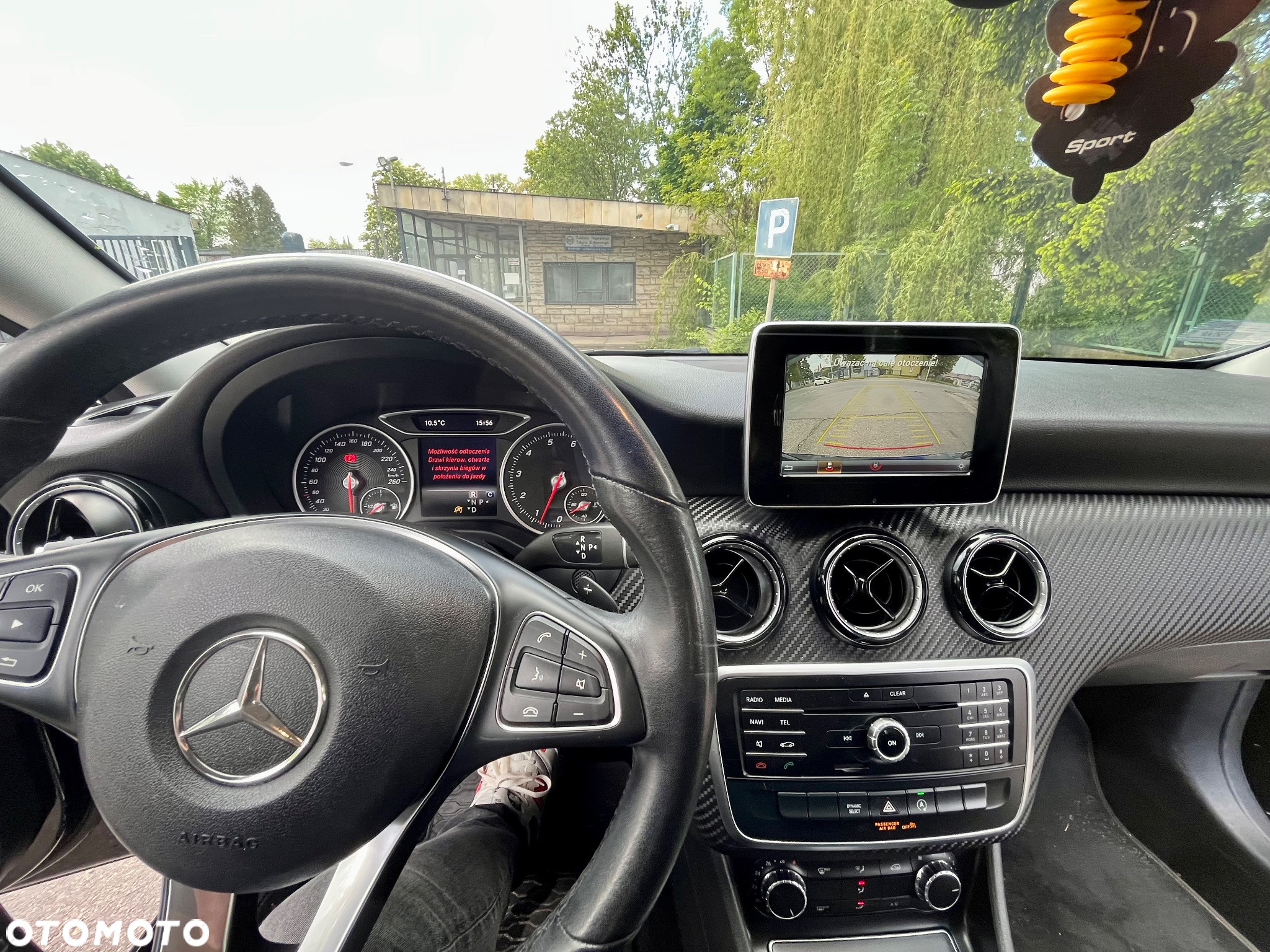 Mercedes-Benz GLA 180 7G-DCT Style - 18