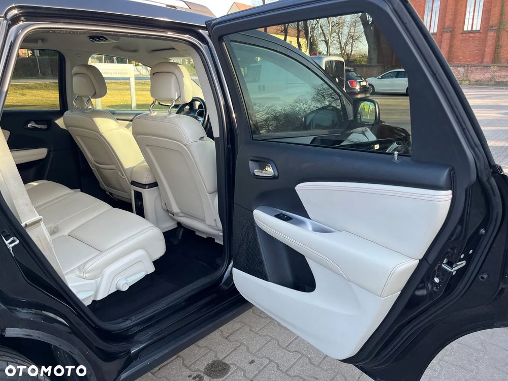 Fiat Freemont 2.0 Multijet Lounge AWD - 17