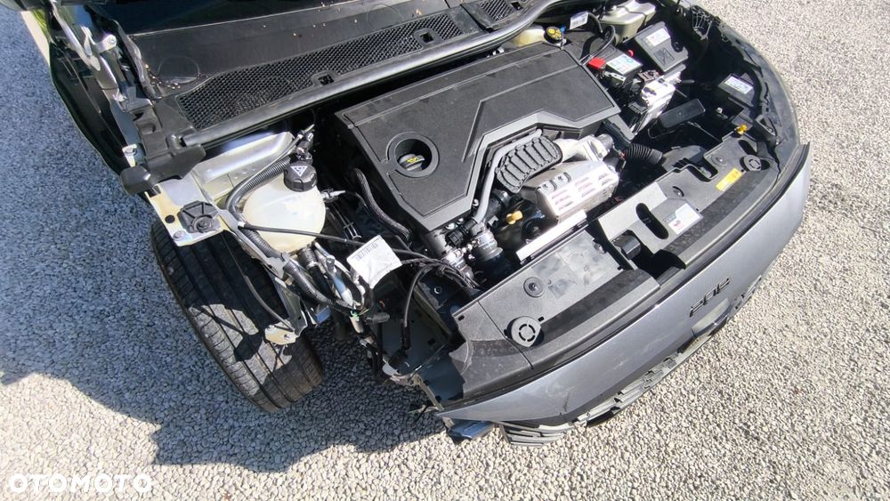 Peugeot 208 - 11