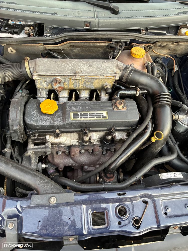 Opel Corsa - 10