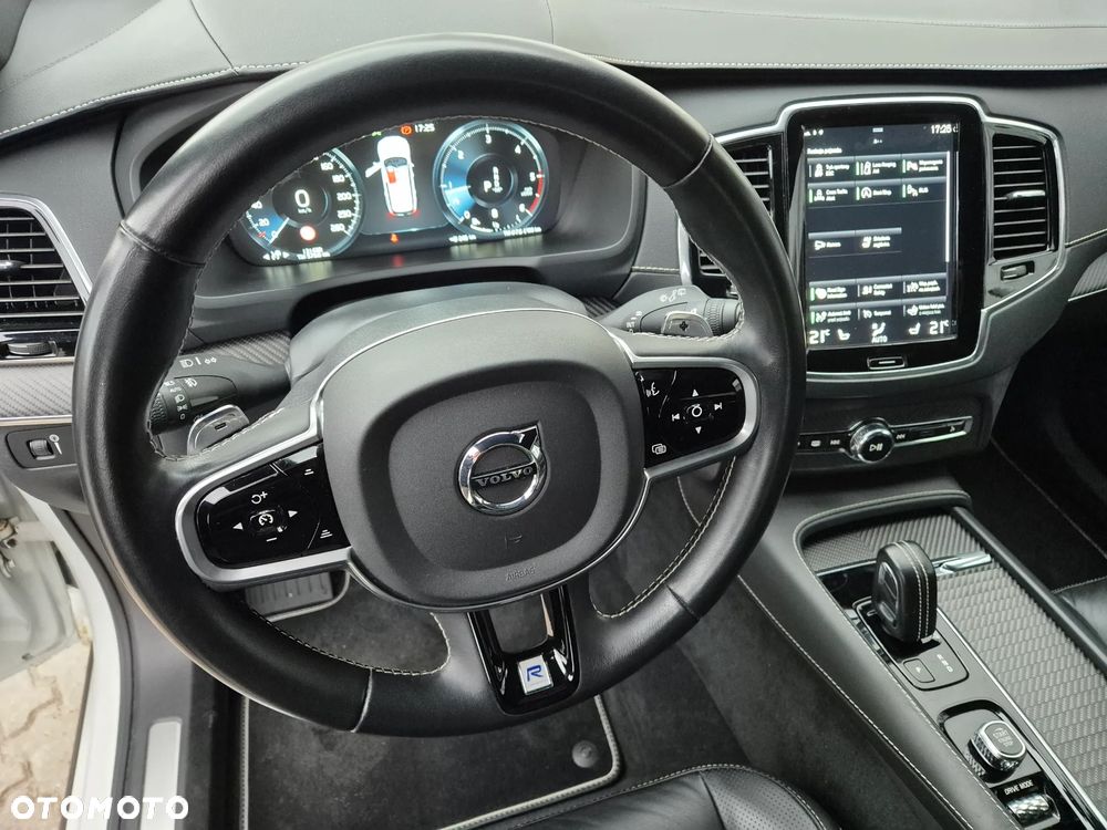 Volvo XC 90 B5 D AWD R-Design - 19