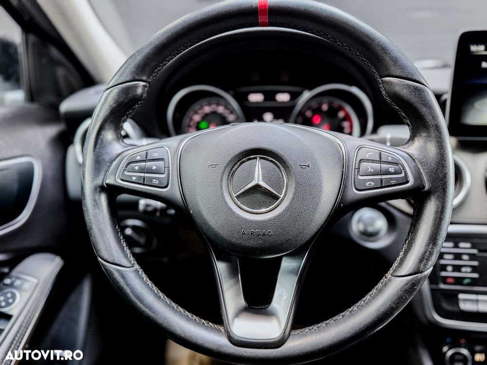 Mercedes-Benz GLA 220 d 7G-DCT AMG Line - 8