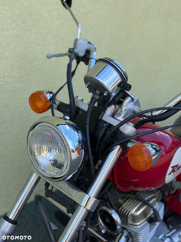 Honda CA - 28