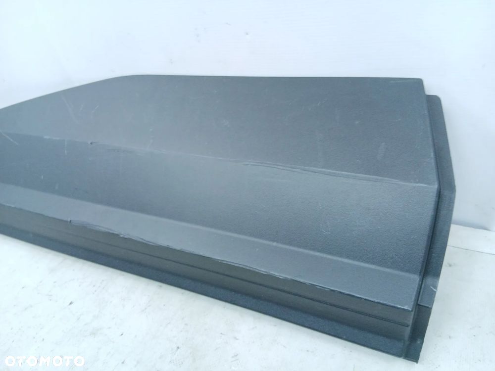 Prawa tył tylna listwa drzwi Peugeot 3008 III - 3