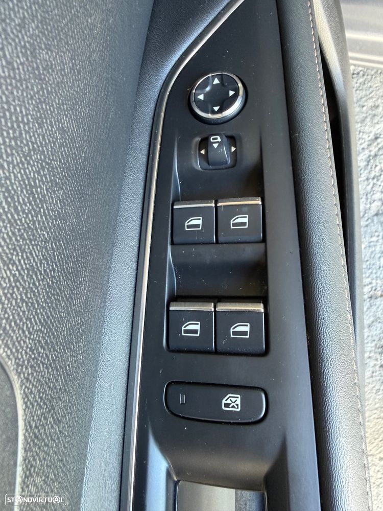 Peugeot 3008 1.2 PureTech GT Line EAT8 - 18