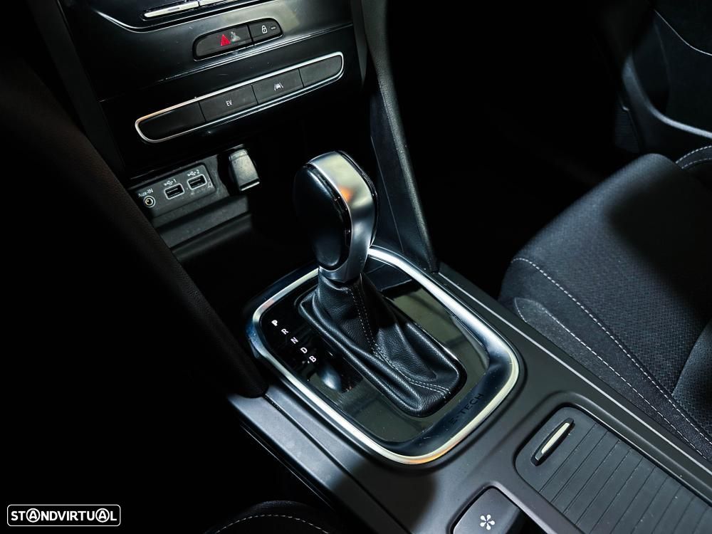 Renault Mégane 1.6 Plug-In Intens - 29