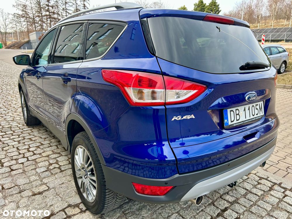 Ford Kuga 2.0 TDCi 2x4 Titanium - 10