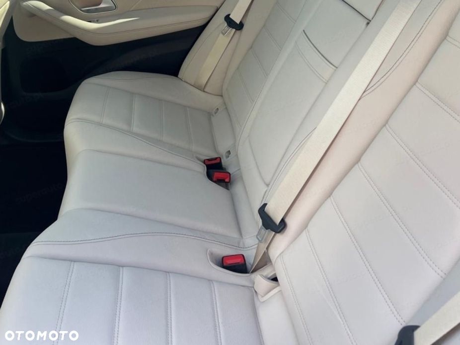 Mercedes-Benz GLE - 14