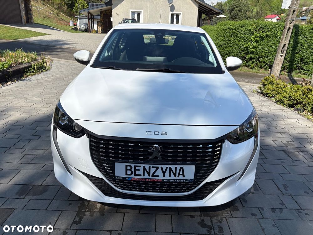 Peugeot 208 - 32