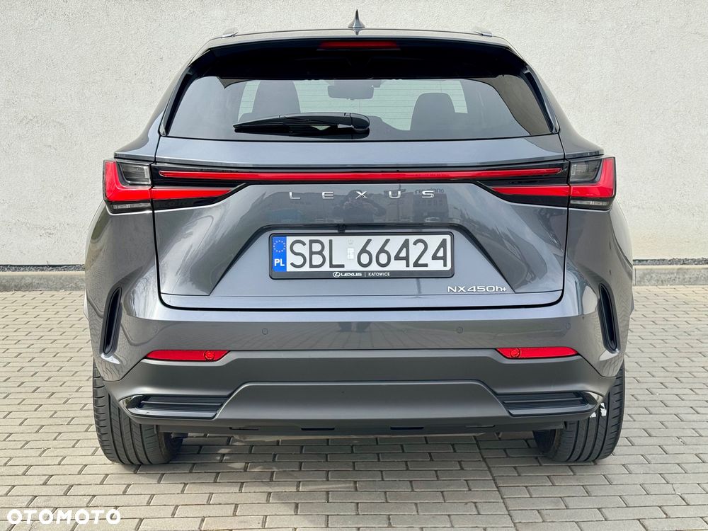 Lexus NX 450h+ Omotenashi AWD - 11
