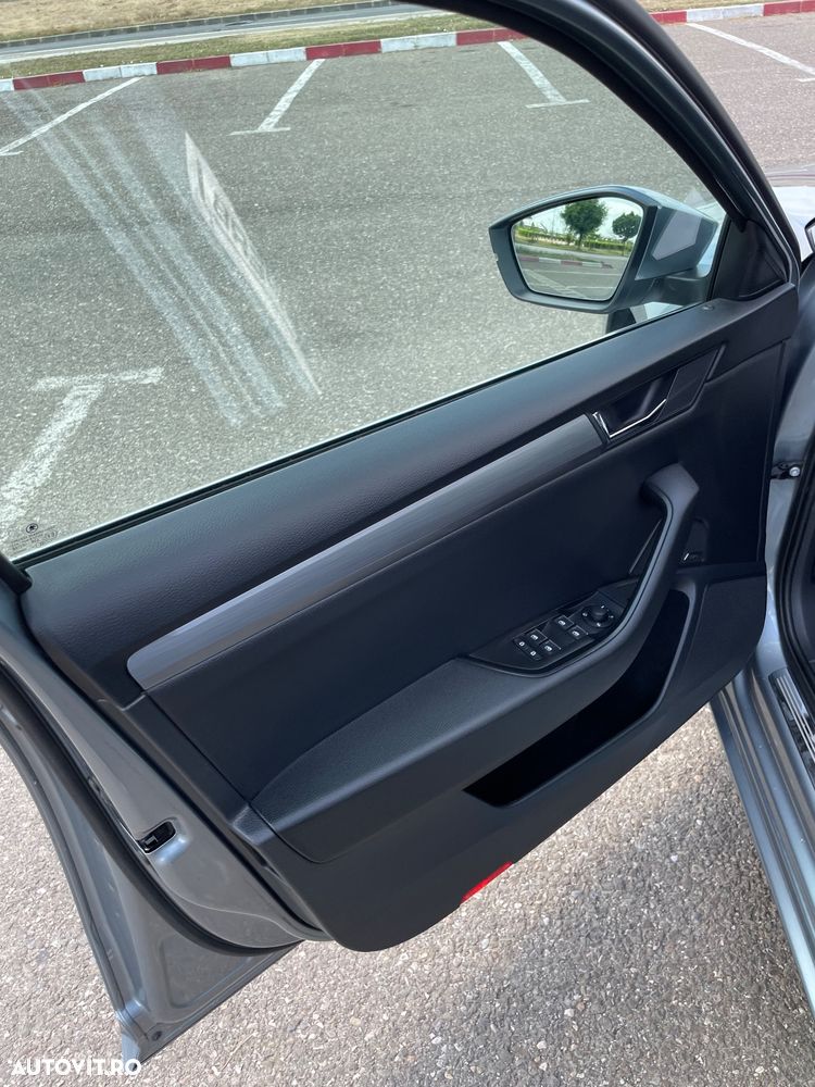 Skoda Superb 1.8 TSI DSG Style - 19
