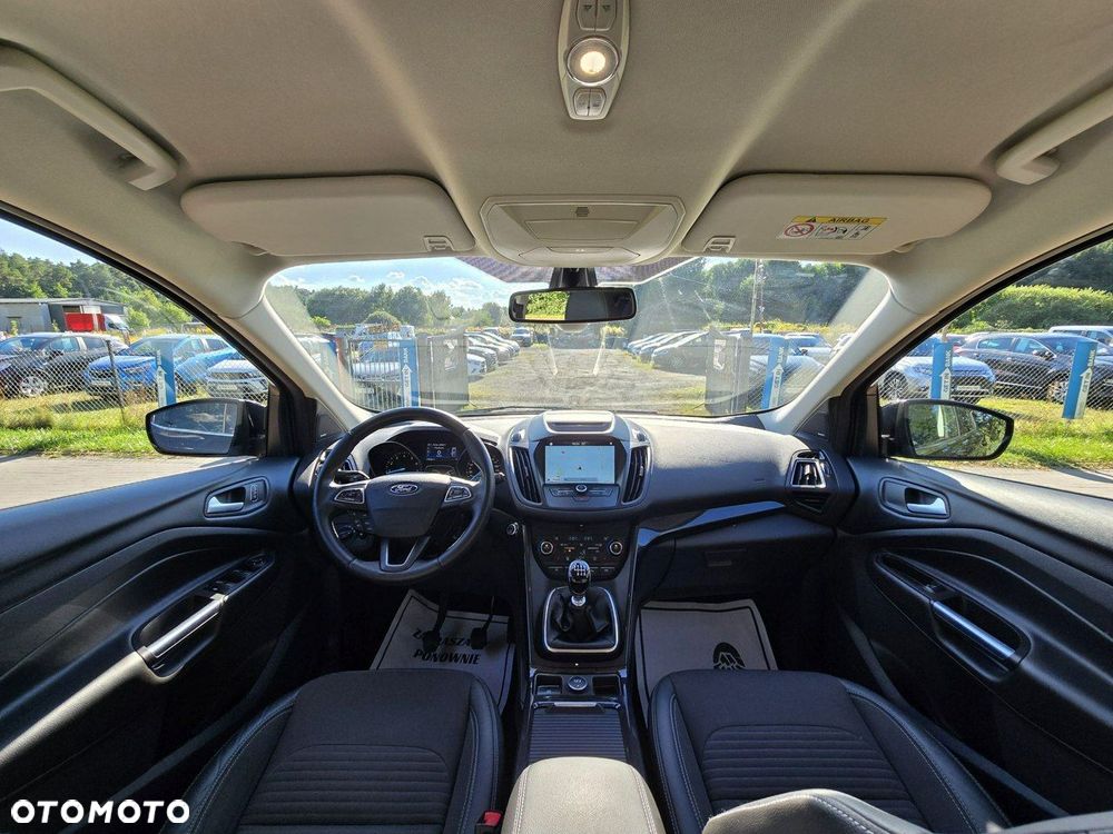 Ford Kuga - 17