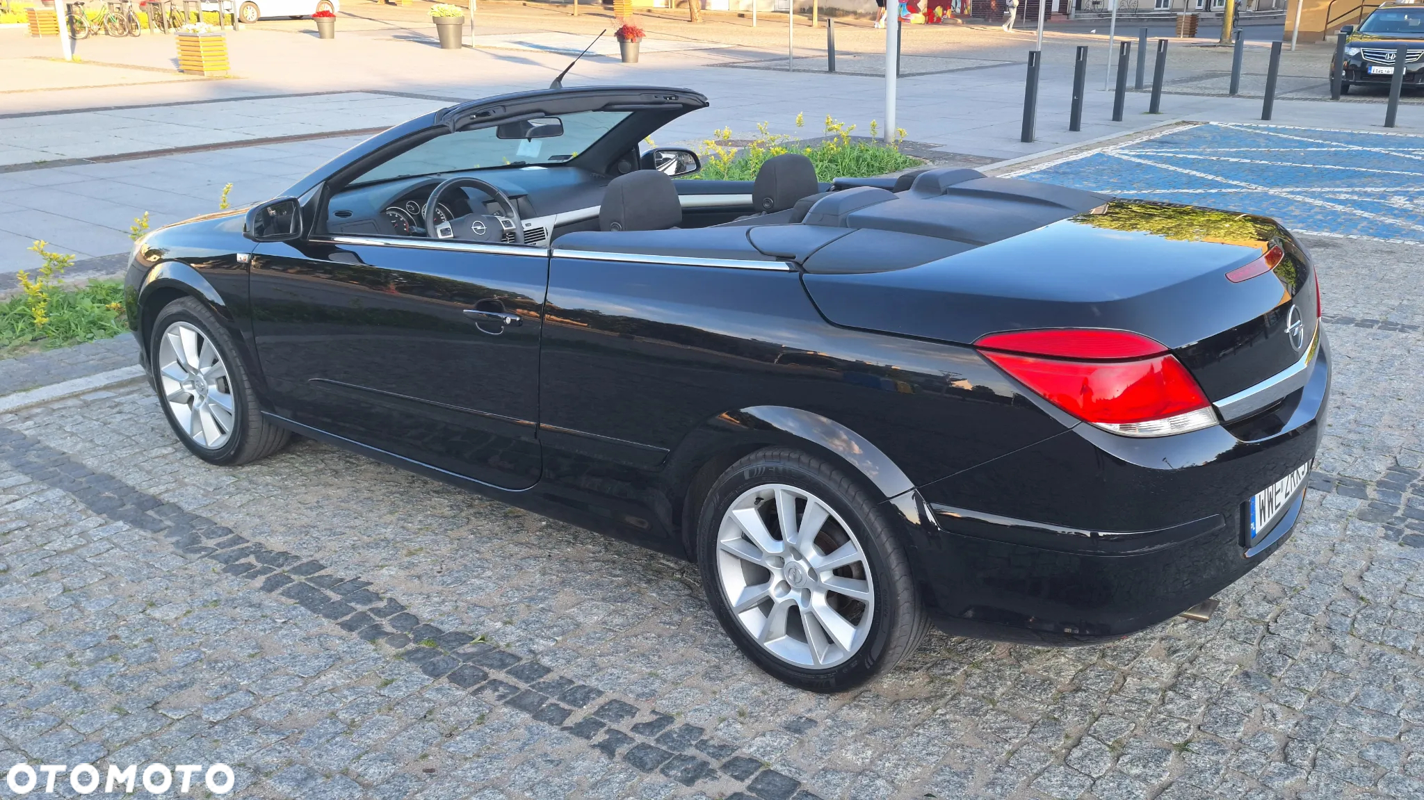 Opel Astra TwinTop 1.8 Enjoy - 16