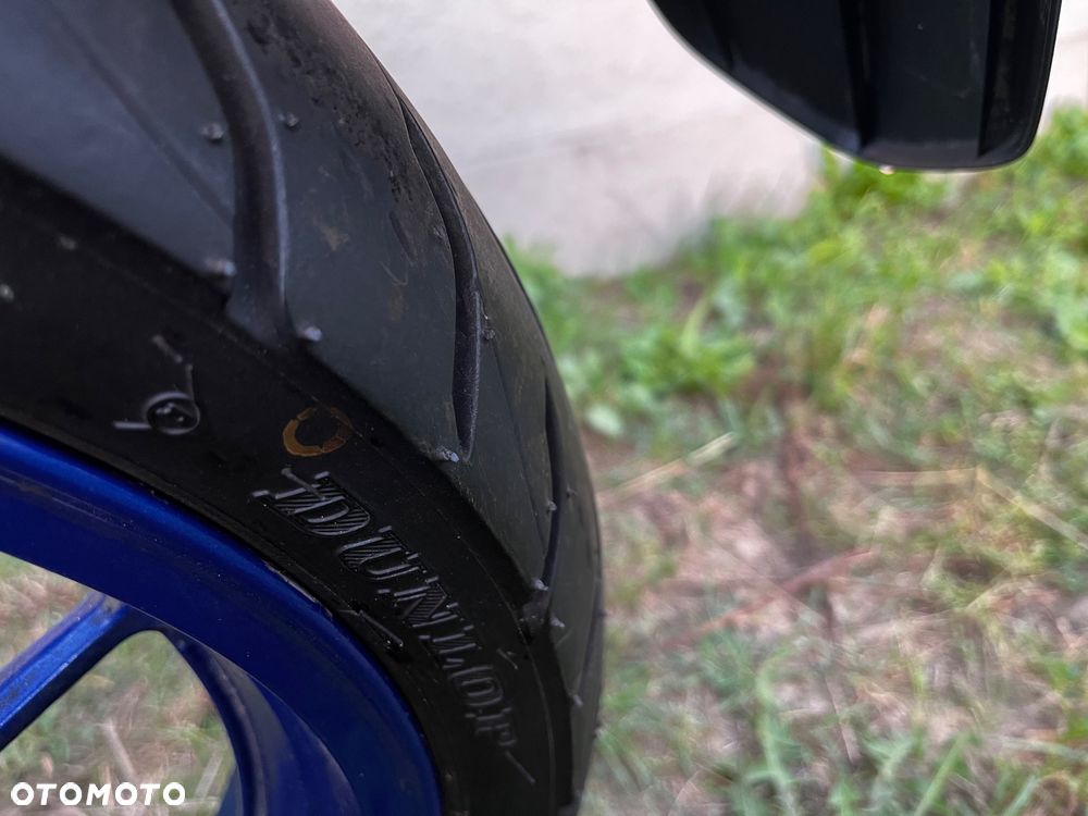 Suzuki GSX - 15