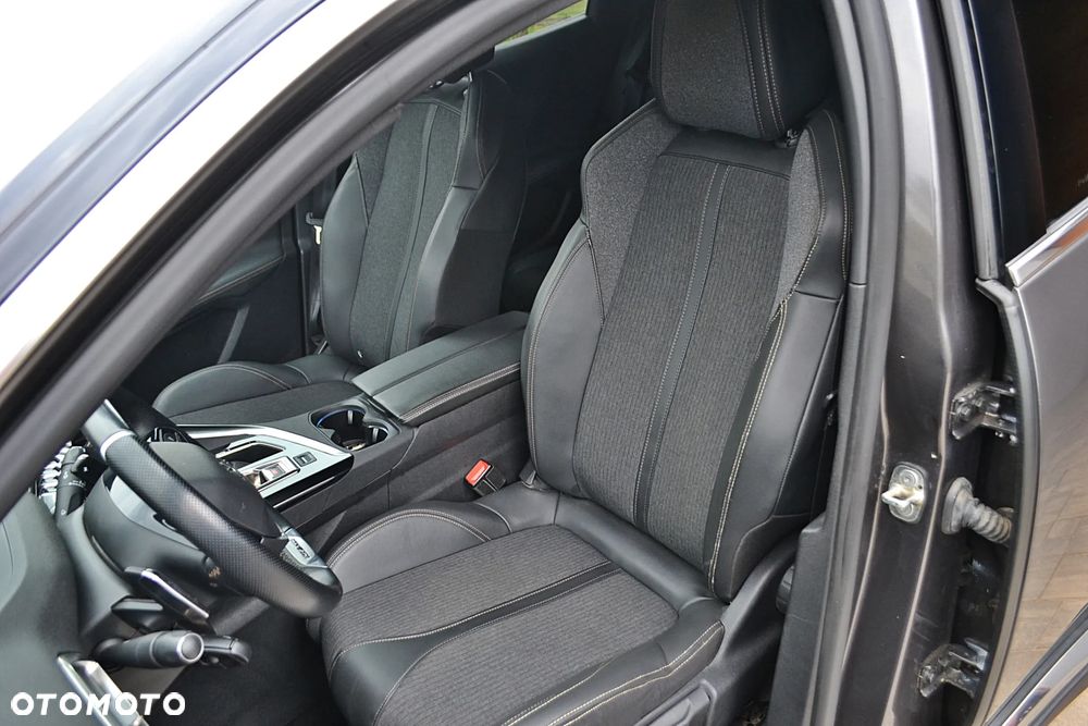 Peugeot 3008 1.5 BlueHDi GT S&S EAT8 - 16