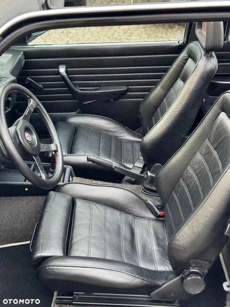 BMW Seria 3 323i - 13