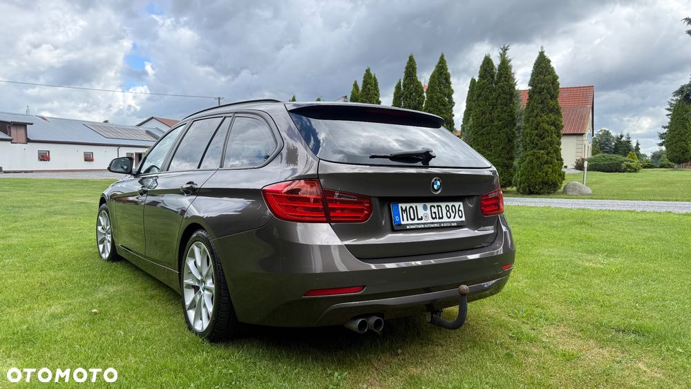 BMW Seria 3 330d Blue Performance - 3