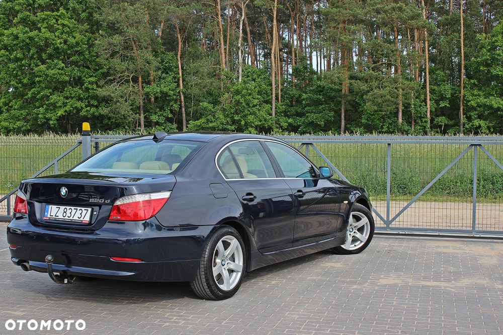 BMW Seria 5 - 24
