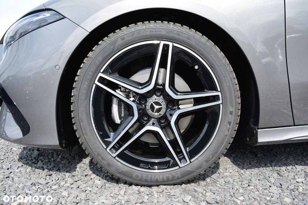 Mercedes-Benz Klasa A 200 AMG Line 7G-DCT - 13