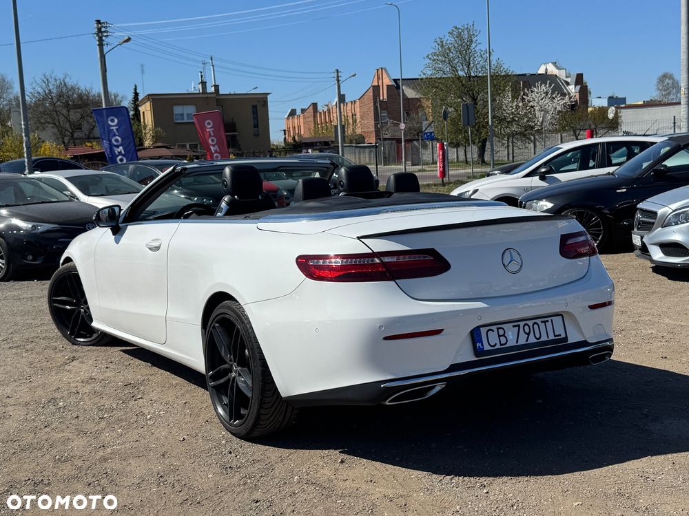 Mercedes-Benz Klasa E 200 4-Matic 9G-TRONIC - 2