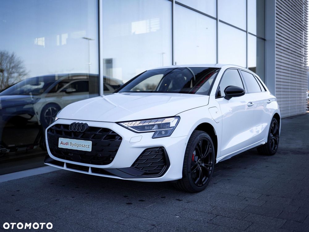 Audi A3 Sportback - 1