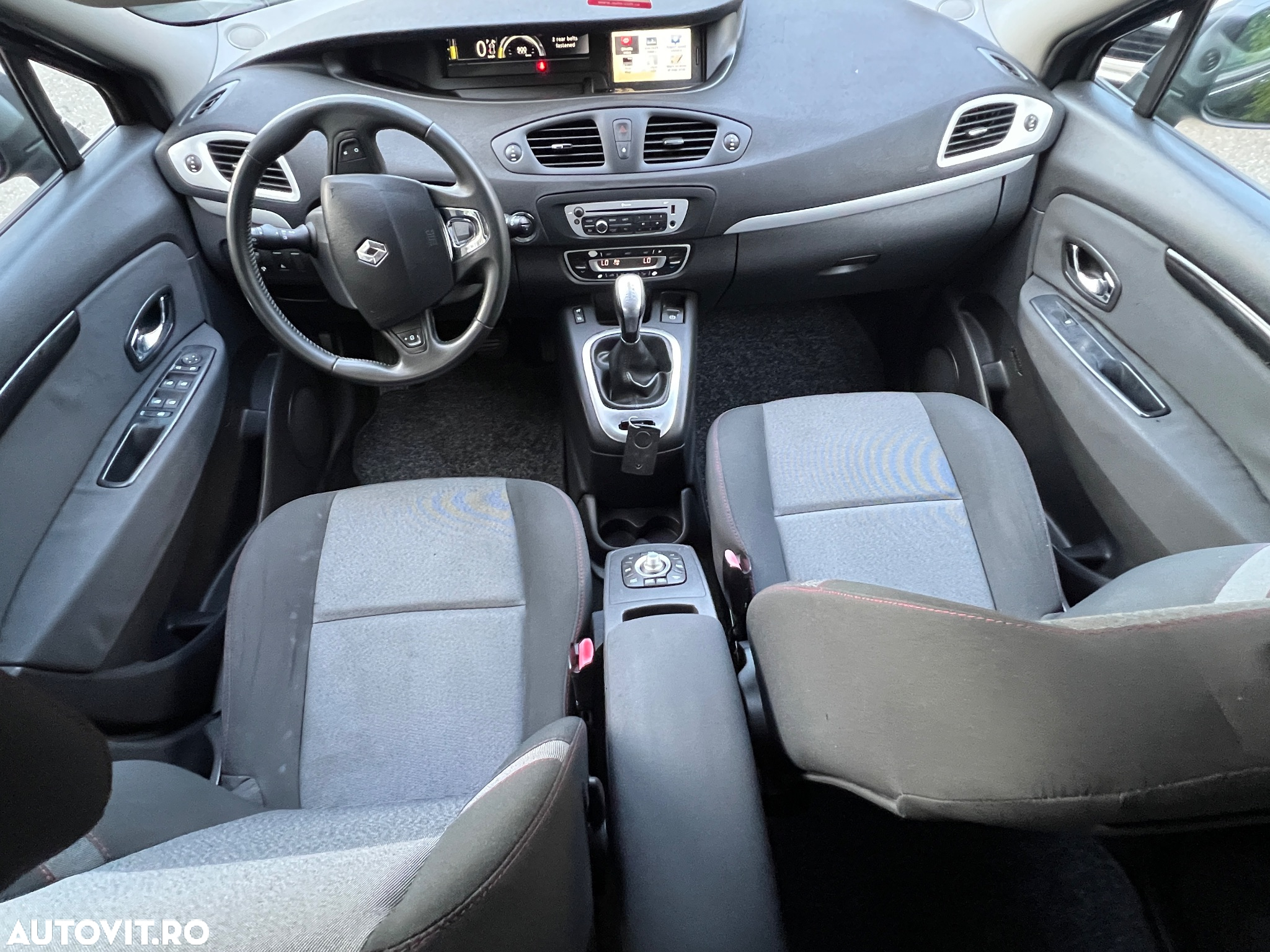 Renault Grand Scenic 1.5 dCi EDC Privilege - 4