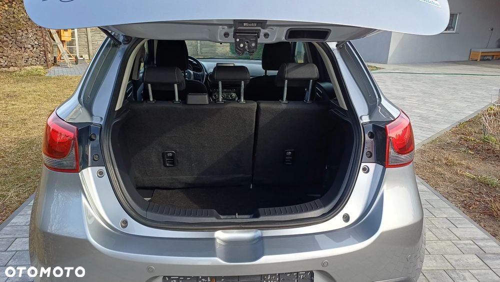 Mazda 2 SKYACTIV-G 75 Center-Line - 22