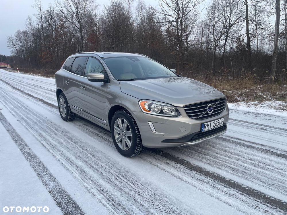 Volvo XC 60 T6 AWD Kinetic - 1