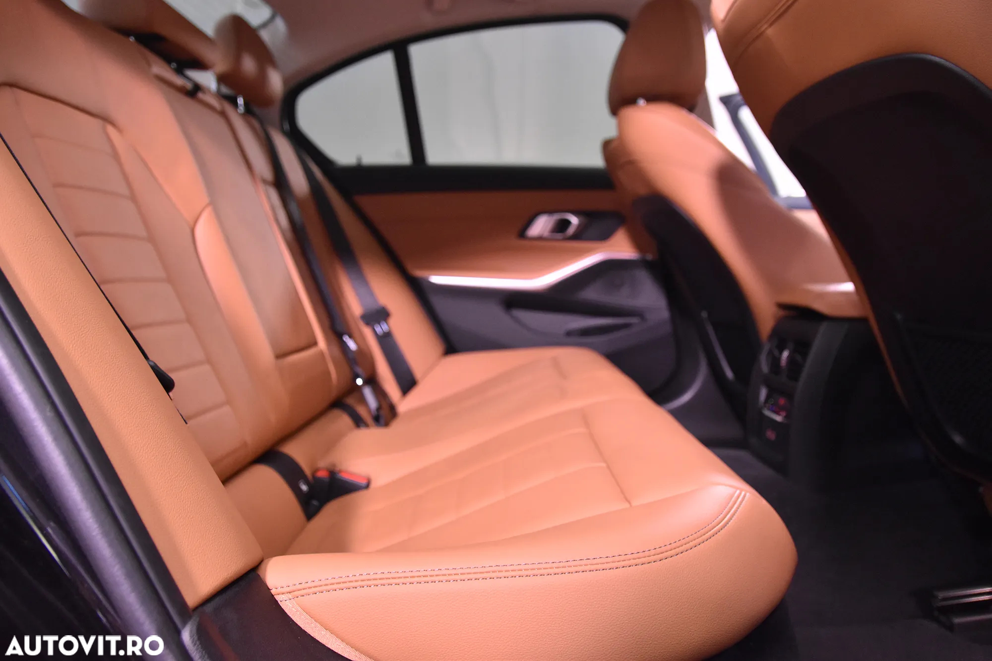 BMW Seria 3 320d AT MHEV - 12