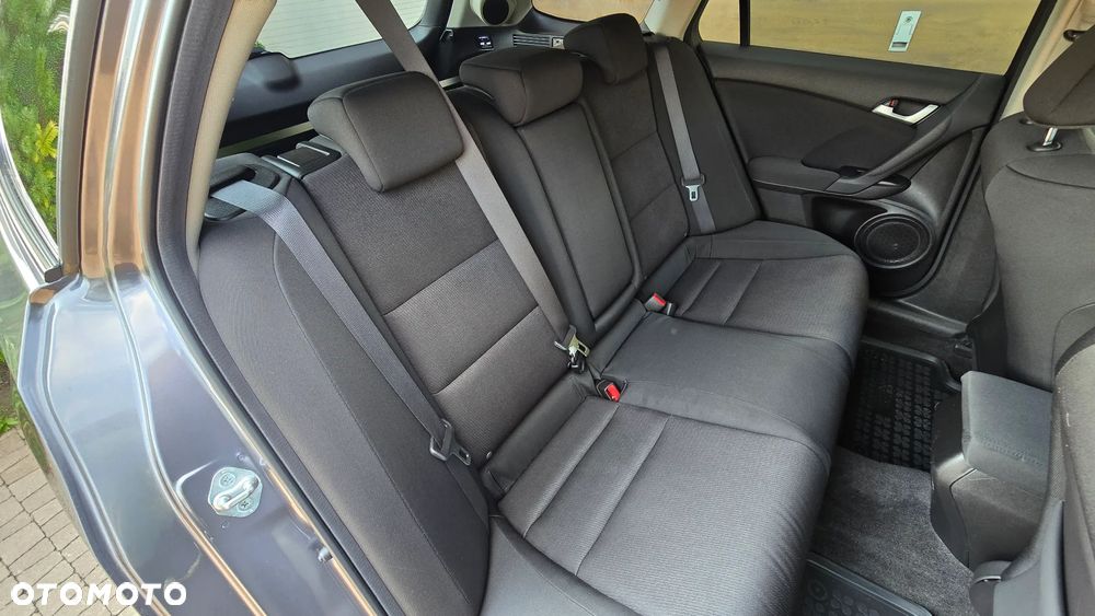 Honda Accord - 33