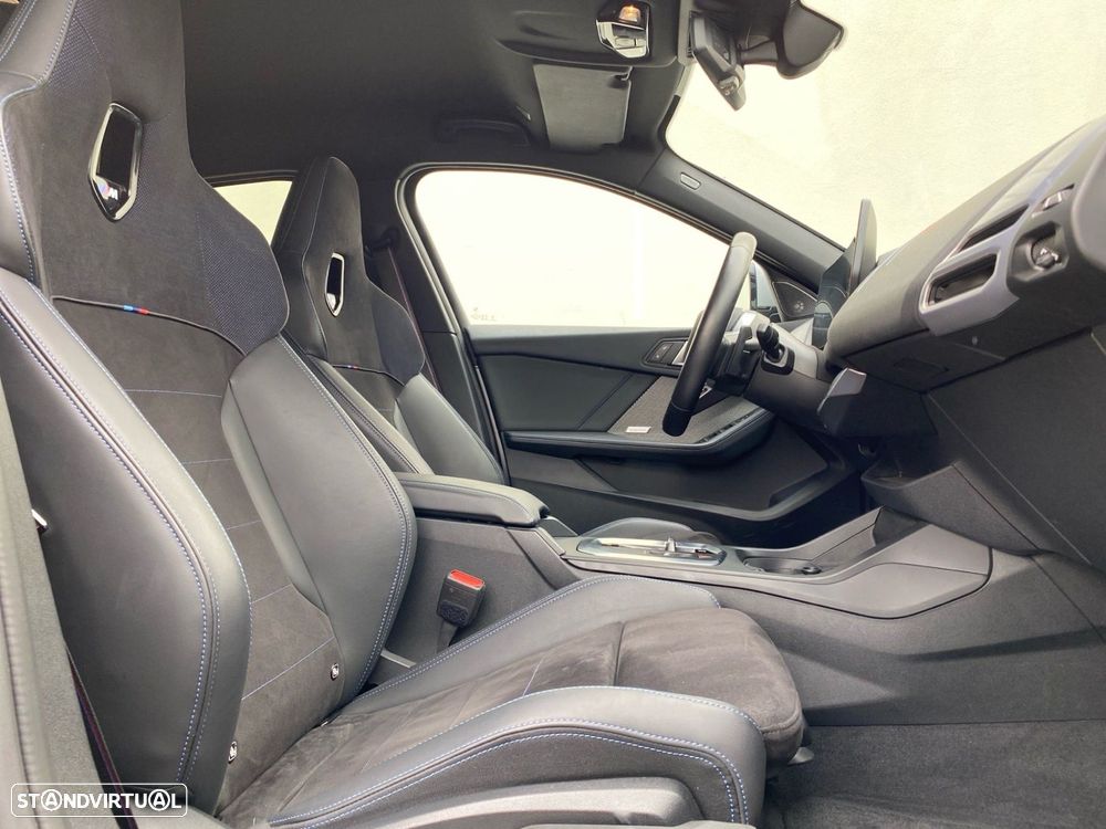 BMW 120 d Pack Desportivo M Pro - 14