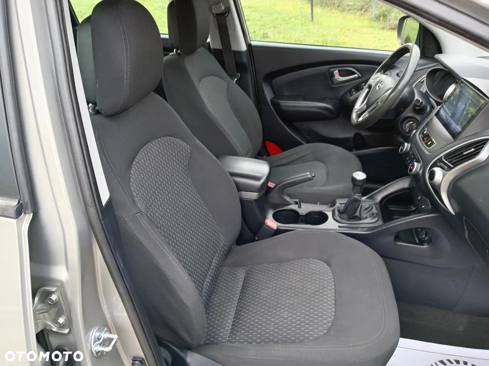 Hyundai ix35 - 11