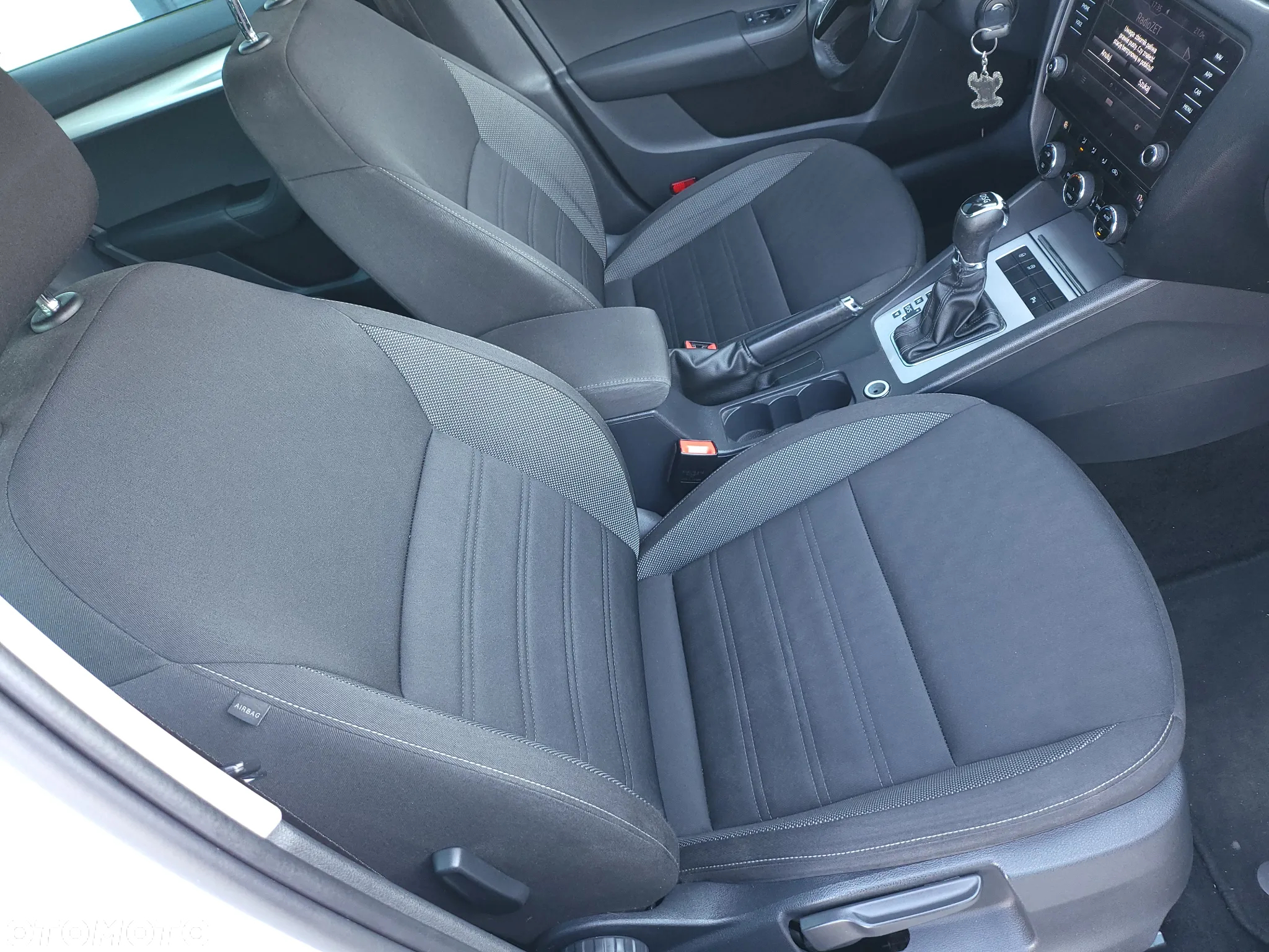 Skoda Octavia 1.6 TDI DSG Style - 3