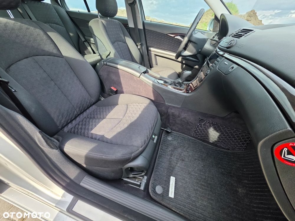 Mercedes-Benz Klasa E 320 CDI Classic DPF - 18