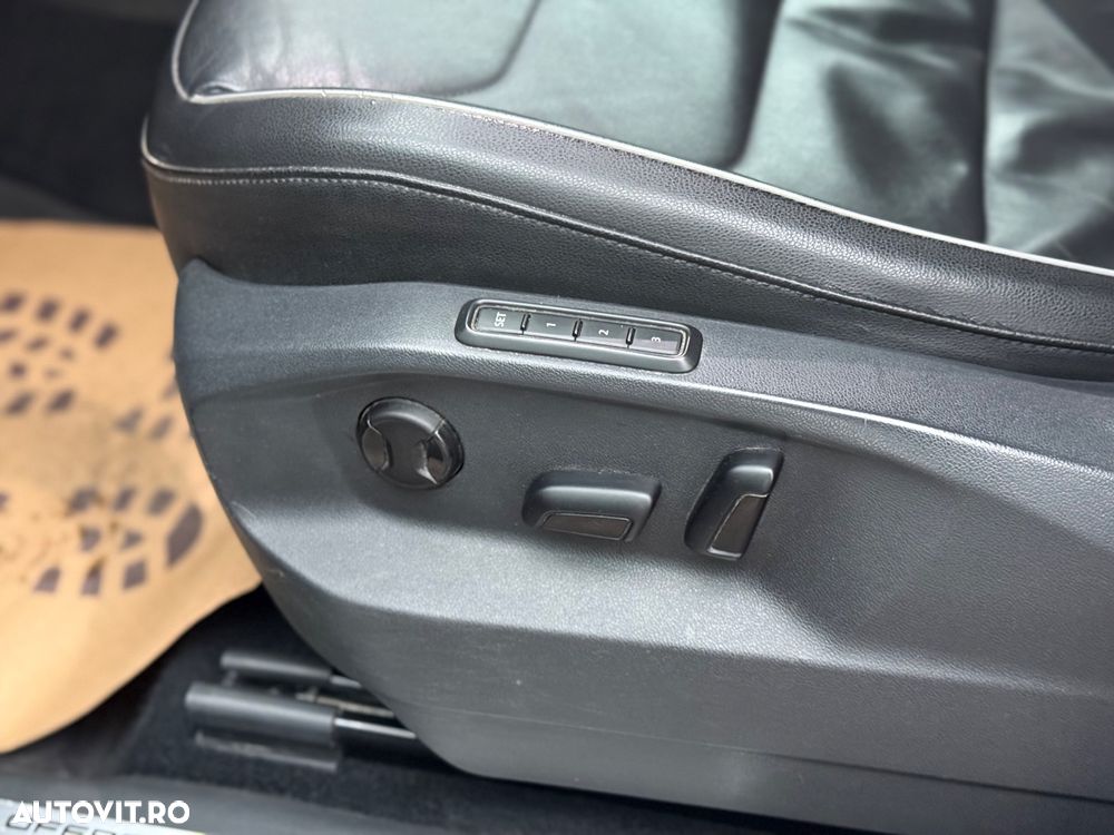 Volkswagen Tiguan 2.0 TDI SCR 4MOTION (BlueMotion Techn.) DSG Highline - 15