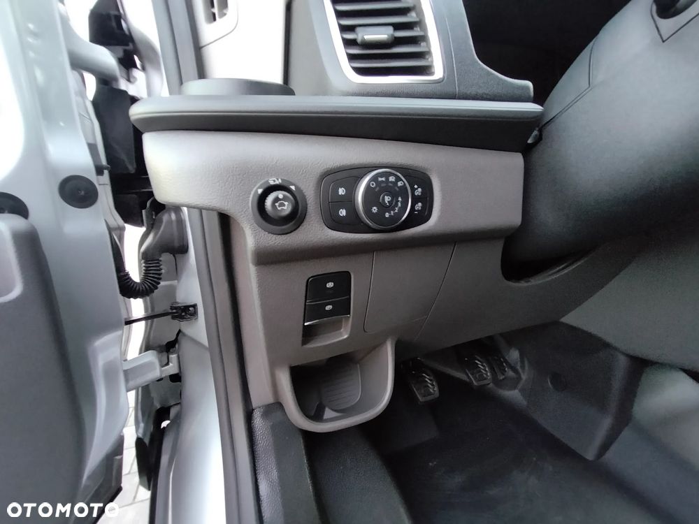 Ford Transit Brygadowy - 12