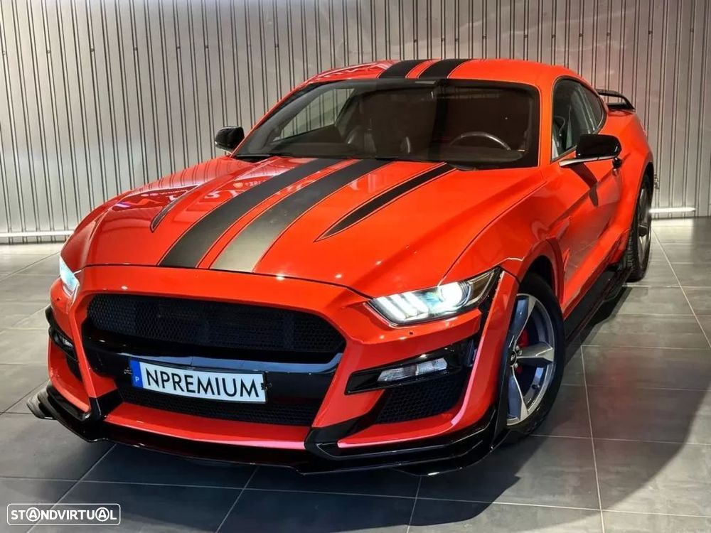 Ford Mustang - 7
