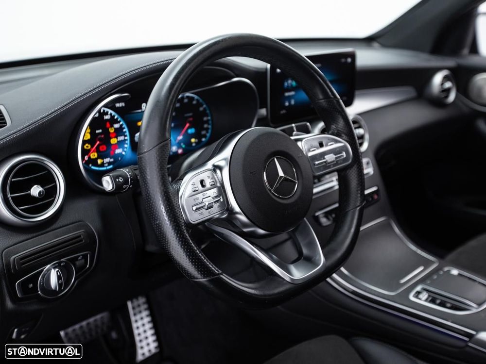 Mercedes-Benz GLC 300 de 4Matic 9G-TRONIC AMG Line - 28