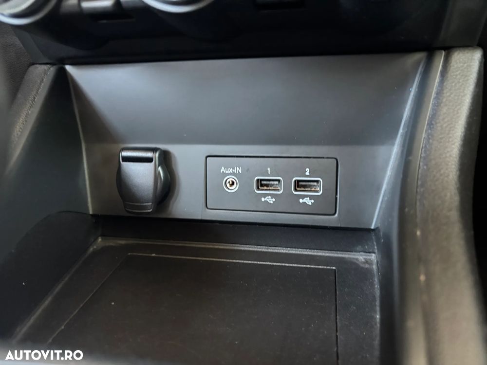 Renault Captur E-TECH Full 145 TECHNO - 24