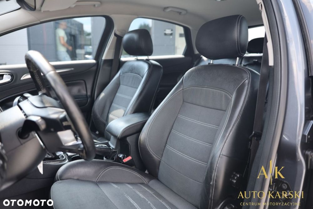 Ford Mondeo - 30