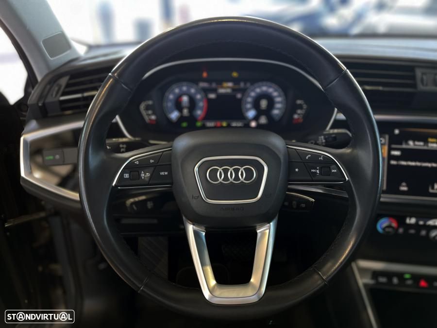 Audi Q3 45 TFSIe S tronic - 12