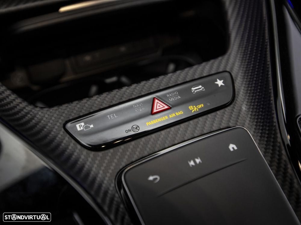 Mercedes-Benz AMG GT - 11