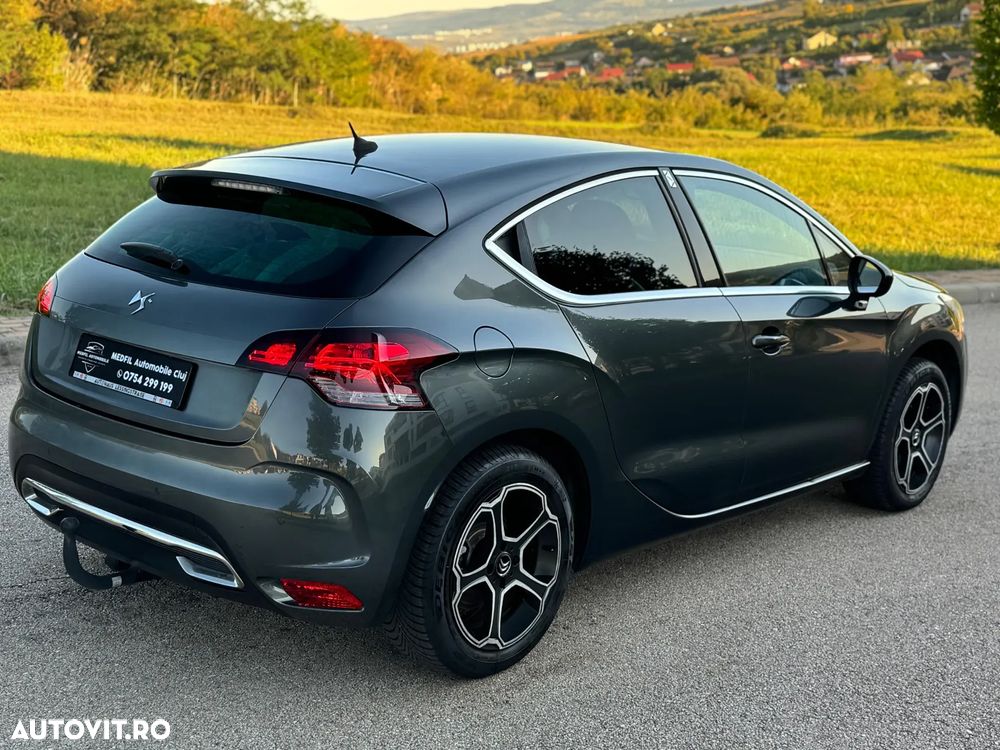 Citroën DS4 1.6 e-HDI Airdream BMP6 So Chic - 11