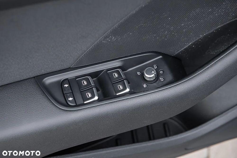 Audi A3 Sportback 2.0 TDI (clean diesel) S line Sportpaket - 23