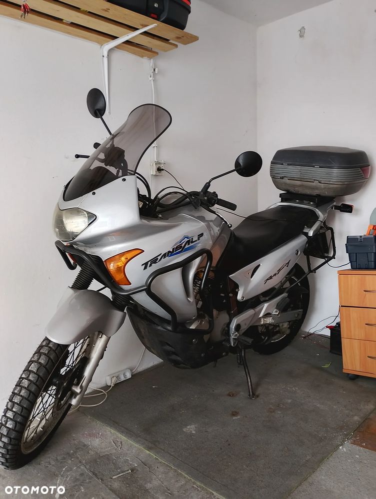 Honda XL - 4