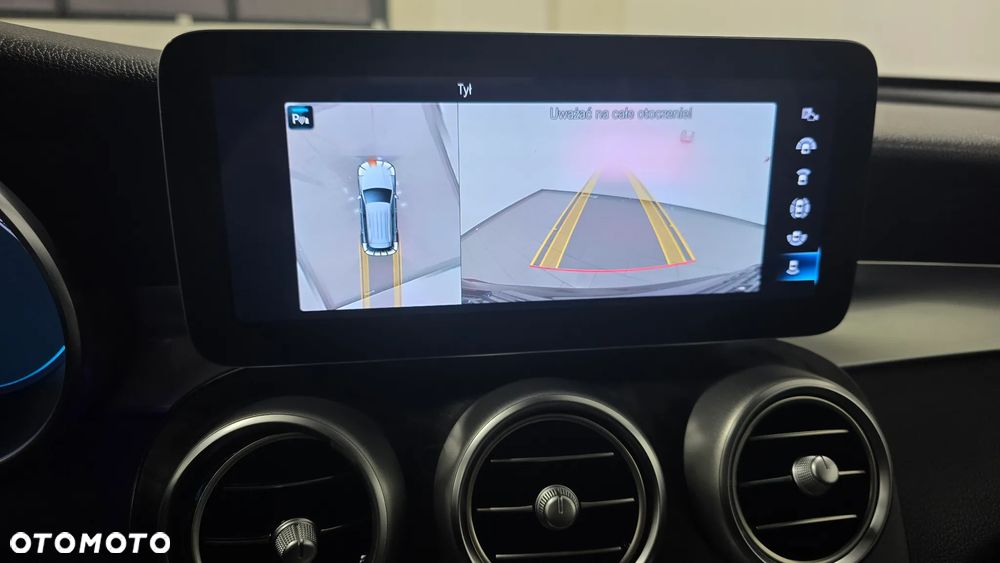 Mercedes-Benz GLC 300 de 4Matic 9G-TRONIC AMG Line Plus - 33