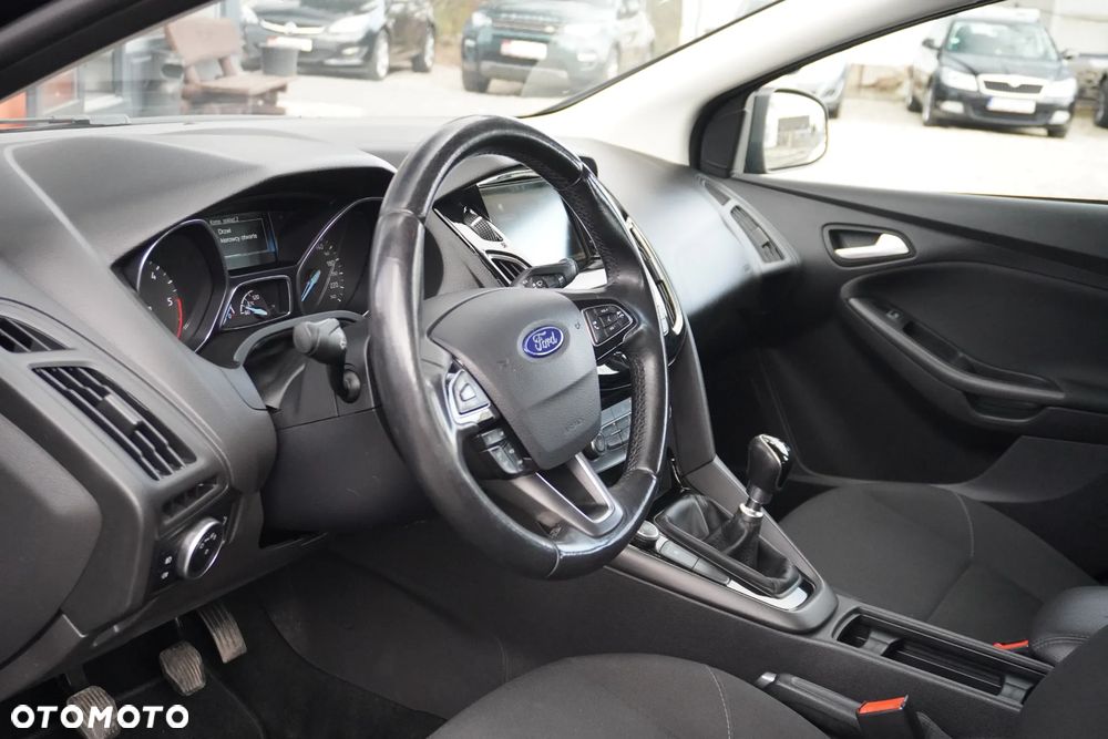 Ford Focus 1.5 TDCi Platinium X - 17