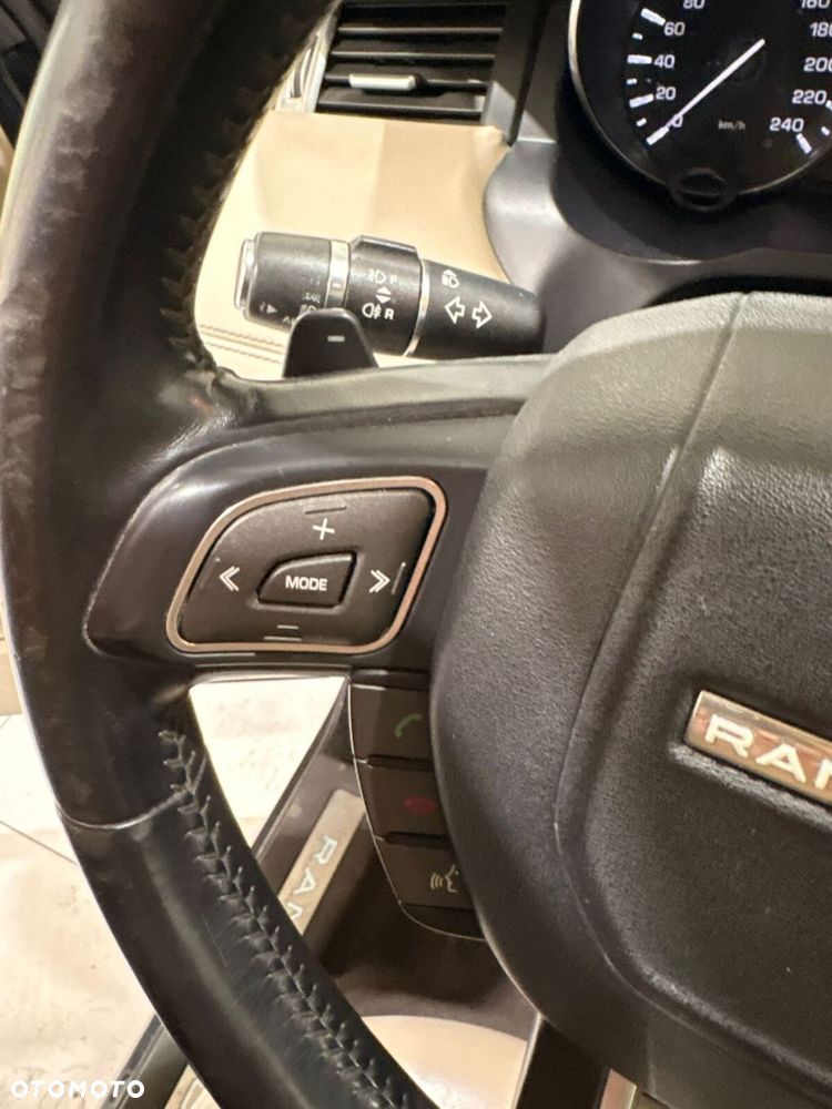 Land Rover Range Rover Evoque - 29